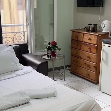 Umbaa - Cute Studio Apartment Nice Luaran gambar