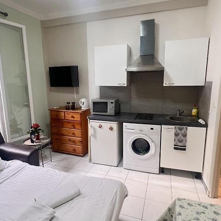 Umbaa - Cute Studio Apartment Nice Luaran gambar