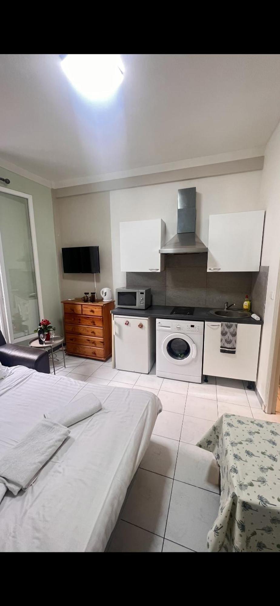 Umbaa - Cute Studio Apartment Nice Luaran gambar